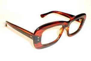 Thick oversized tortoise glasses frames made in Italy 1960s Fellini style